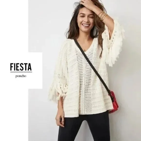 Women's CAbi #5803 Cream Fringe Fiesta Poncho Sweater Top Small EXCELLENT!! - Picture 1 of 12